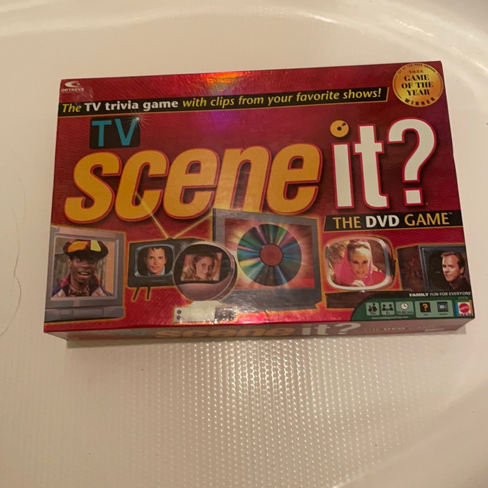 TV edition Scene it! The DVD trivia game of the year winner 13+ Yrs Complete